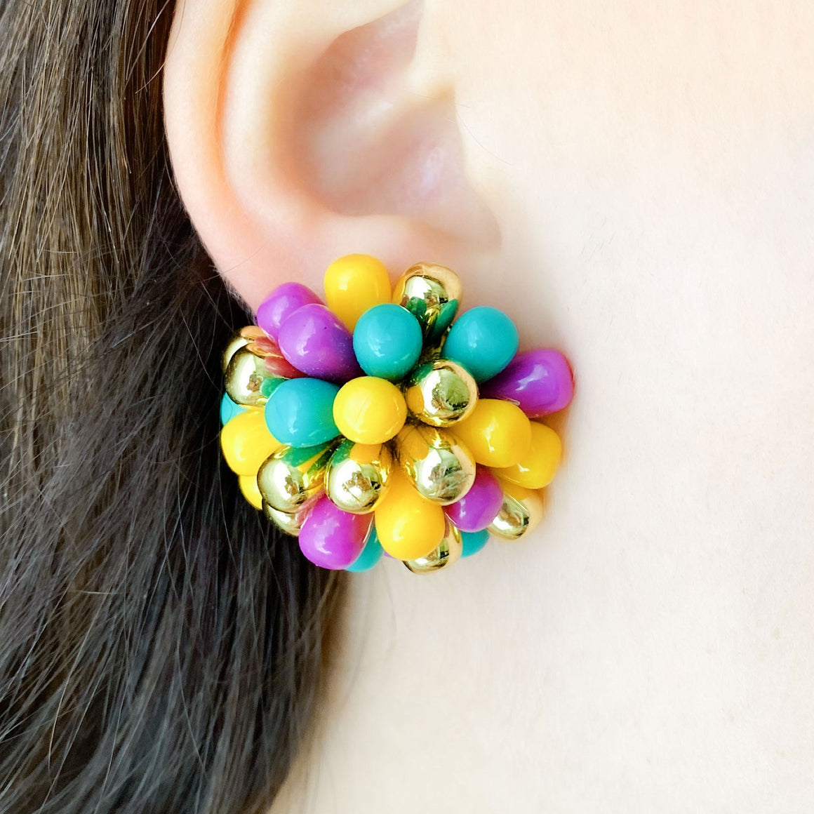 CHRISTINA colourful cluster clip earrings-GREEN BIJOU