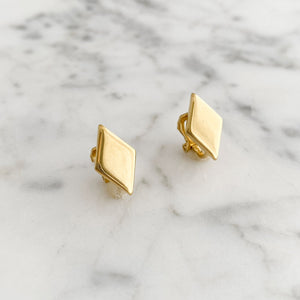 GASTON diamond shaped gold tone clip earrings-GREEN BIJOU