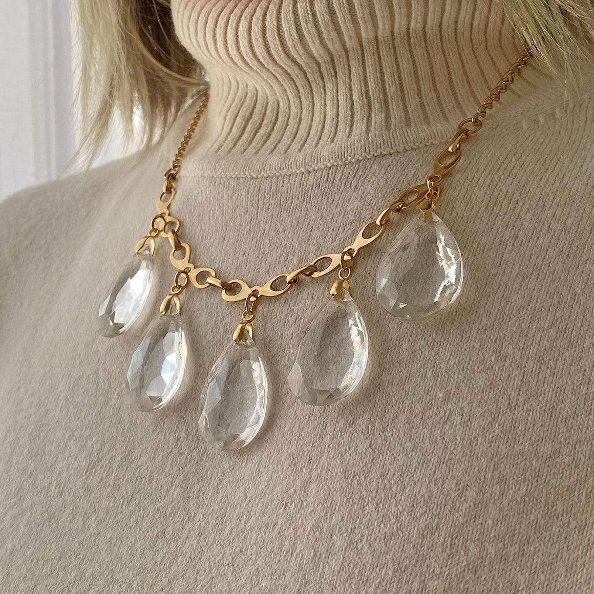 JAQUEN clear crystal and gold necklace-GREEN BIJOU