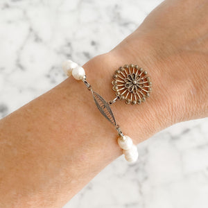 RICHELLE sterling freshwater pearl bracelet - 