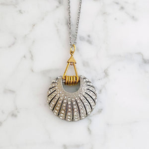 DANGELA vintage crystal shell pendant necklace-GREEN BIJOU