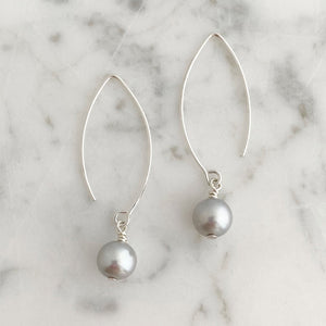 NYAH grey freshwater pearl sterling earrings-GREEN BIJOU