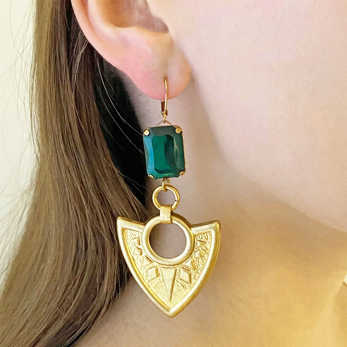 OCTAVIUS statement emerald green shield earrings-GREEN BIJOU