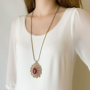 AGNES statement gold and fuchsia pendant - 