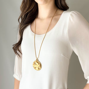 AILEEN statement dove pendant necklace - 