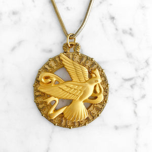 AILEEN statement dove pendant necklace-GREEN BIJOU