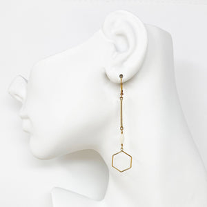 AINSLAY long gold hexagon earrings - 