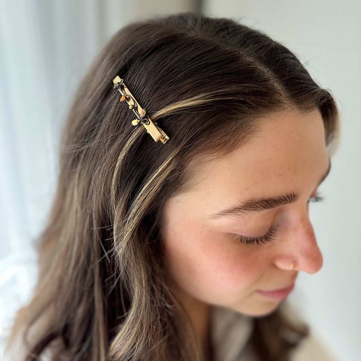 AMELIE vintage bronze wire and rhinestone gold bar hair clip-GREEN BIJOU