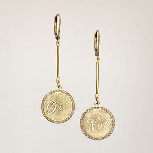 ANAIS Oui et Non oxidized brass french earrings - 