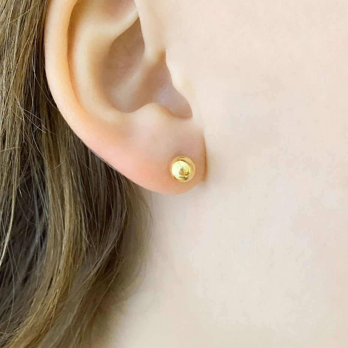 BAMBI 14kt gold ball studs-GREEN BIJOU