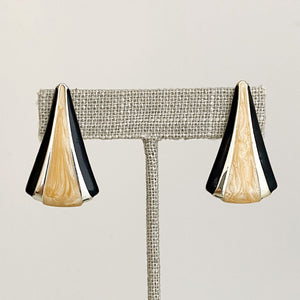 BECKER 1980's black elongated triangle beige enamel studs - 