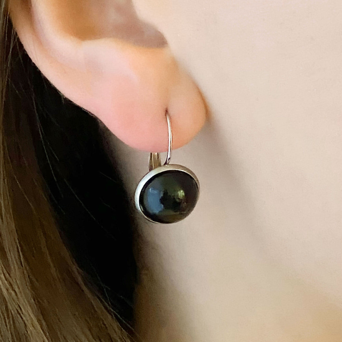 BENTON silver and black drop earrings-GREEN BIJOU