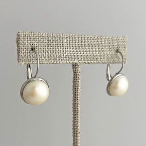 BENTON silver and cream pearl drop earrings-GREEN BIJOU