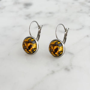 BENTON silver and dragons vein drop earrings - 