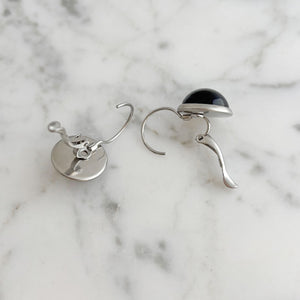 BENTON surgical steel black cabochon drop earrings - 