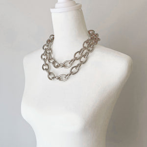 BRAUN lightweight chunky silver cable chain and tassel belt - 