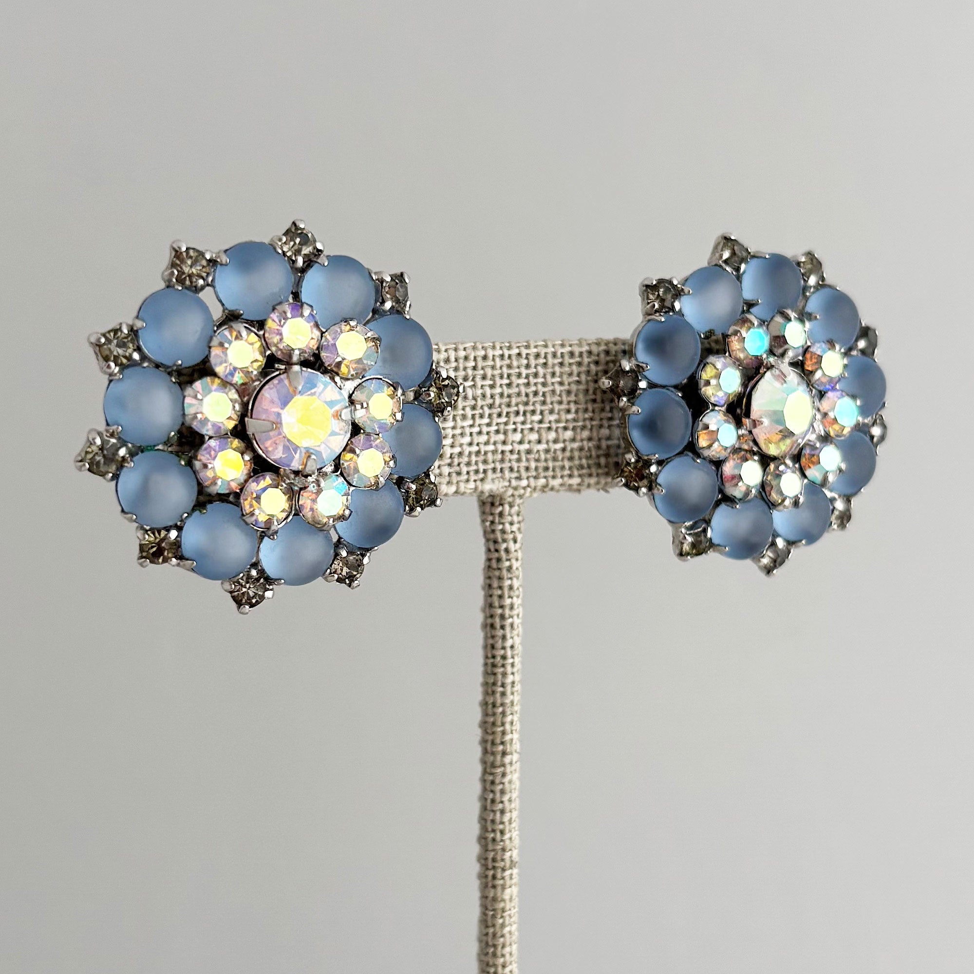CARLOS vintage stardust blue big floral clip on earrings-GREEN BIJOU