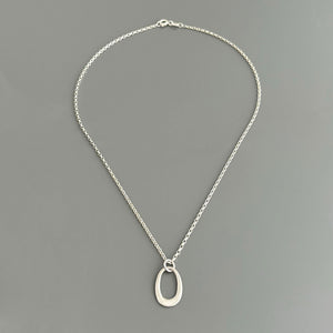 CARRIE sterling silver oval hoop charm pendant necklace - 