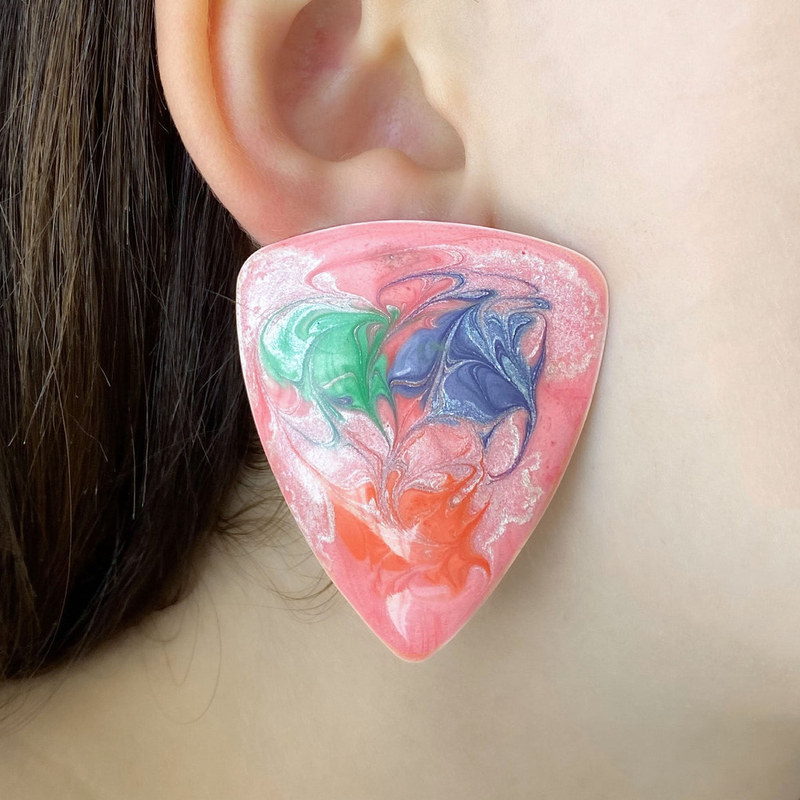 CELIA 1980s hand painted coral enamel triangle stud earrings-GREEN BIJOU