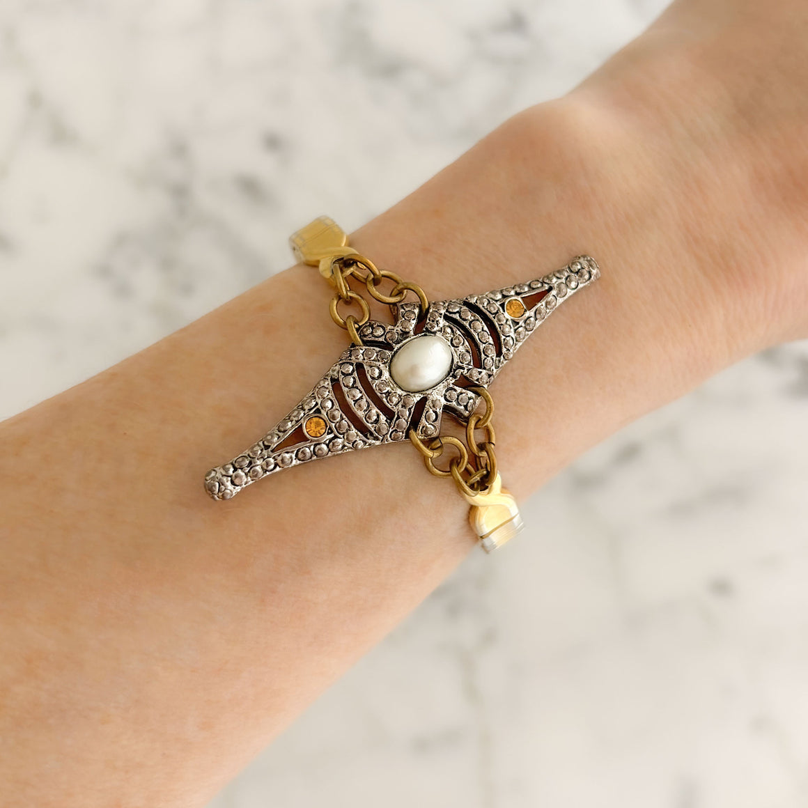 CHARLEE vintage brooch gold expansion watch band bracelet-GREEN BIJOU