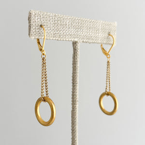 CLARIBEL vintage chain polished brass ring pendulum earrings-GREEN BIJOU