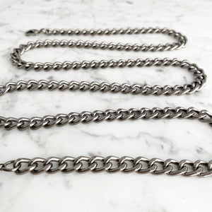 CLARISSA gun metal lightweight chain belt - 