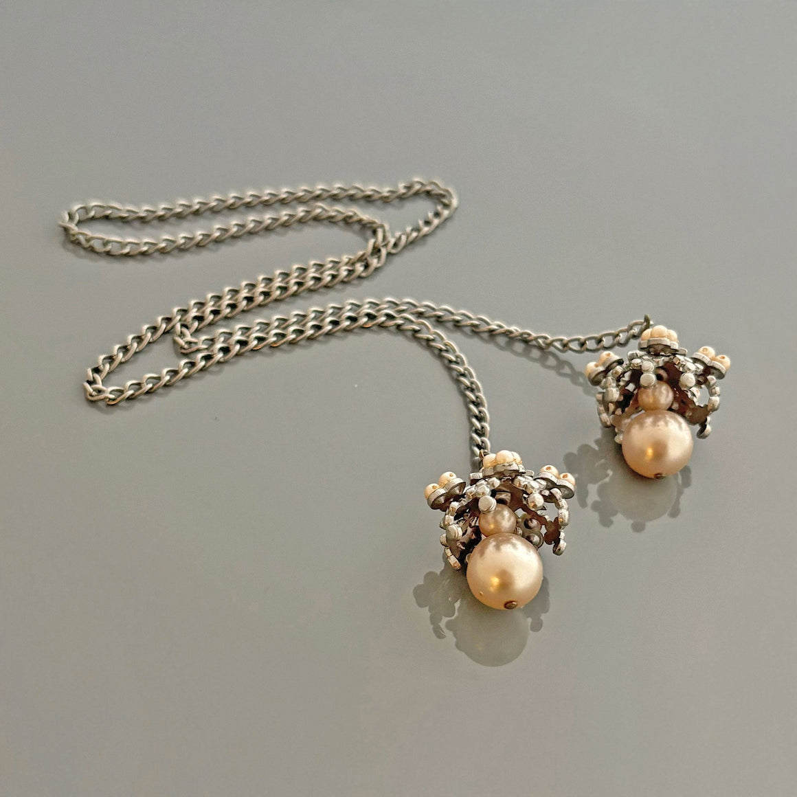 CONSTANCE vintage oxidized silver and pearl lariat necklace-GREEN BIJOU