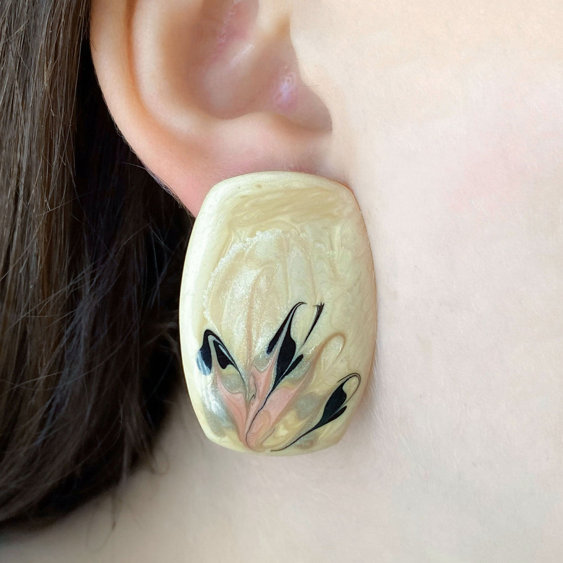 CORBIN 1980's hand painted rectangle beige enamel studs-GREEN BIJOU