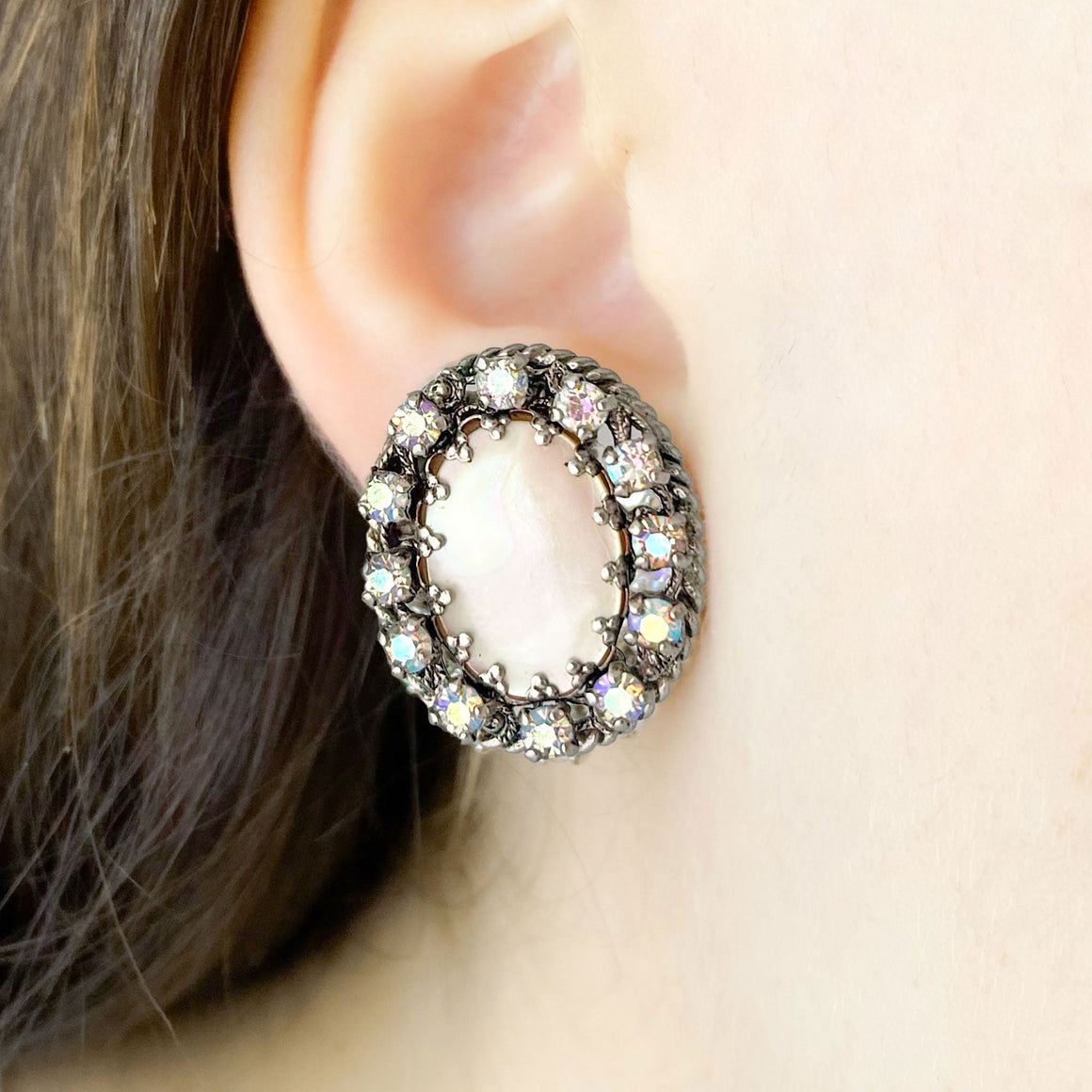DARIUS silver and aurora borealis rhinestone clip earrings-GREEN BIJOU