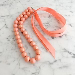 DELORES coral opalescent pearl ribbon tie necklace - 