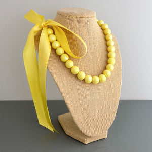 DELORES yellow opalescent pearl ribbon tie necklace - 