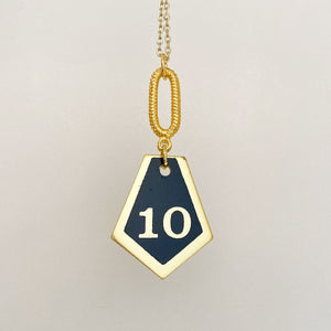 DEREK Art Deco number 10 necklace - 