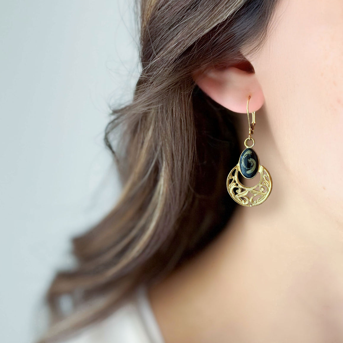 DIEDRE vintage black enamel gold filigree hoop earrings-GREEN BIJOU