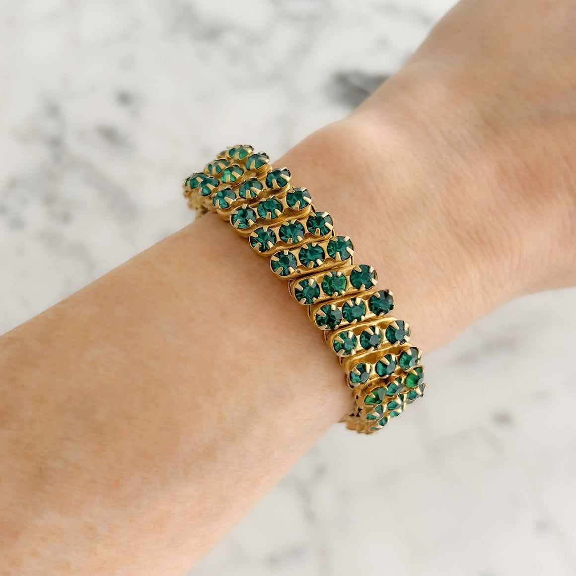 DOMINIC vintage emerald green rhinestone expansion bracelet-GREEN BIJOU