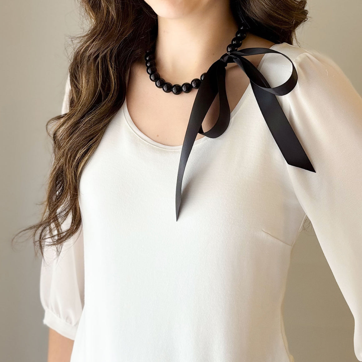 ELORA black pearl necklace with 26 colours satin ribbon tie-GREEN BIJOU