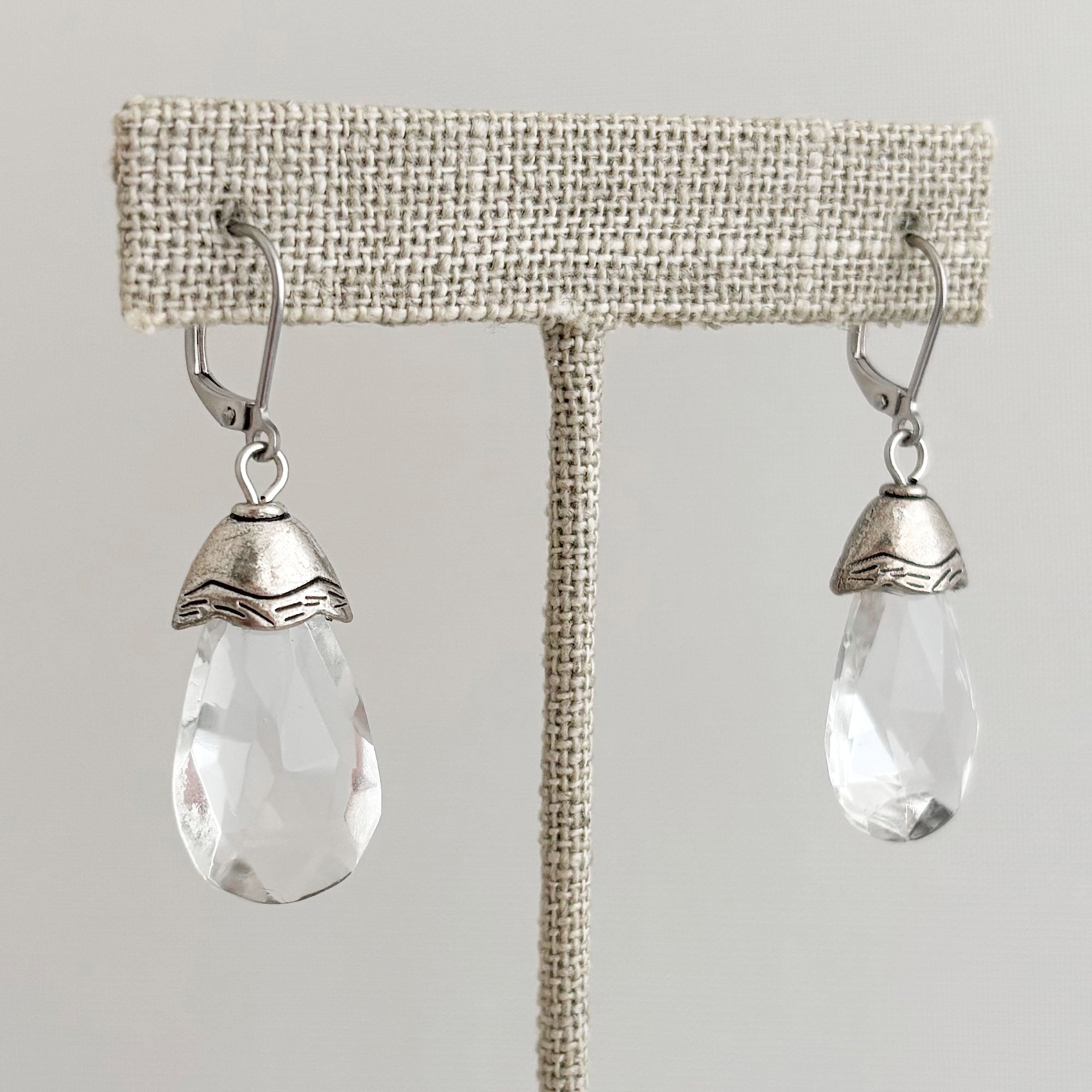 ELSTON 19th century French crystal silver capped earrings-GREEN BIJOU