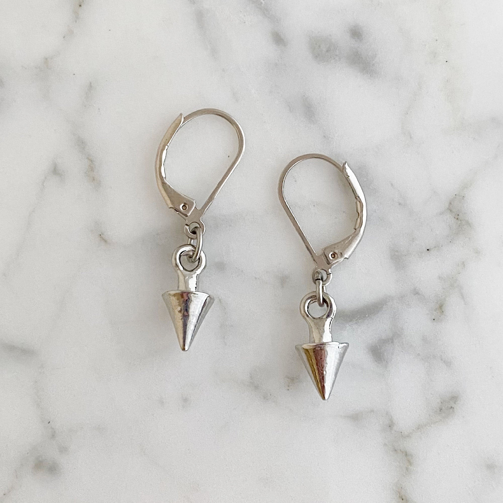 ERIS silver spike earrings-GREEN BIJOU