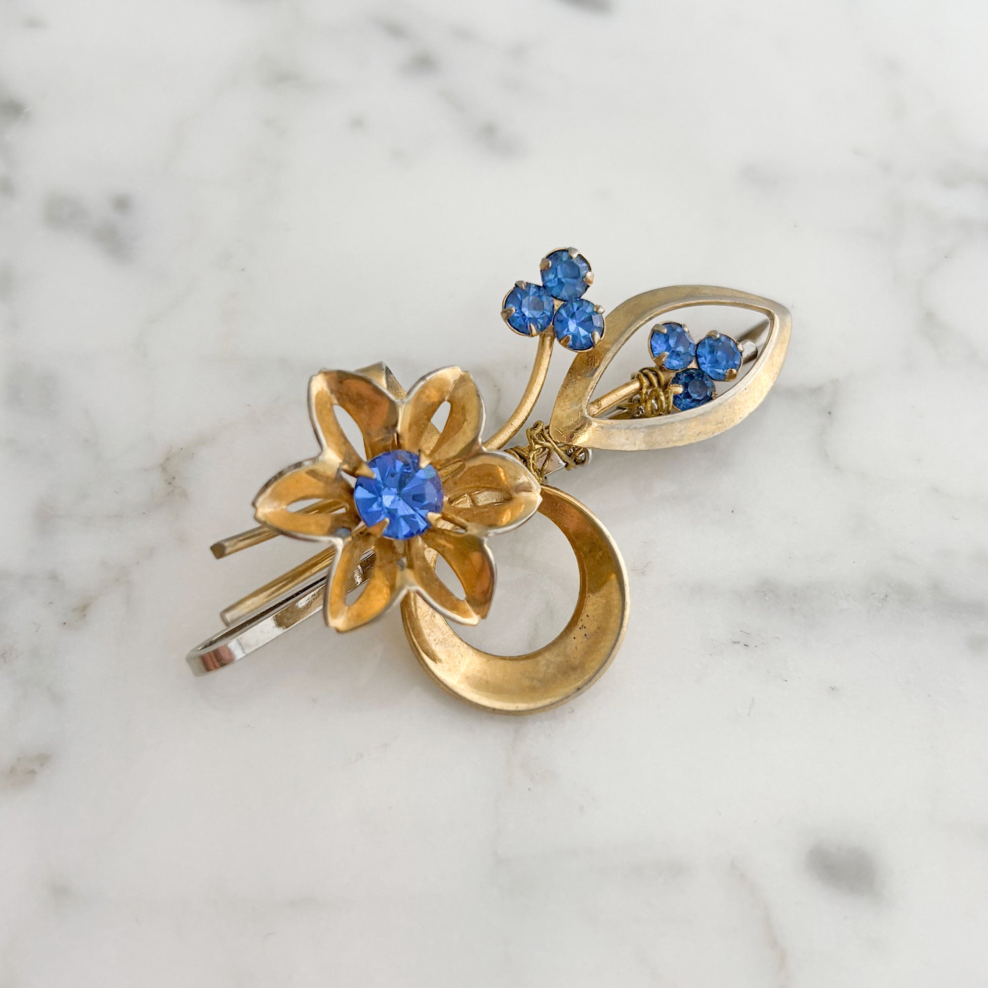 FAYETTE vintage gold and sapphire rhinestone bobby pin-GREEN BIJOU