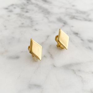 GASTON diamond shaped gold tone clip earrings-GREEN BIJOU