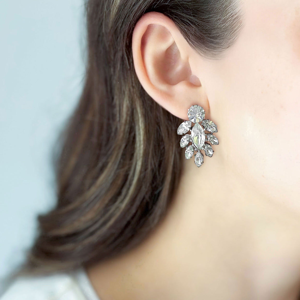GIDEON vintage Austrian silver rhinestone drop stud earrings-GREEN BIJOU