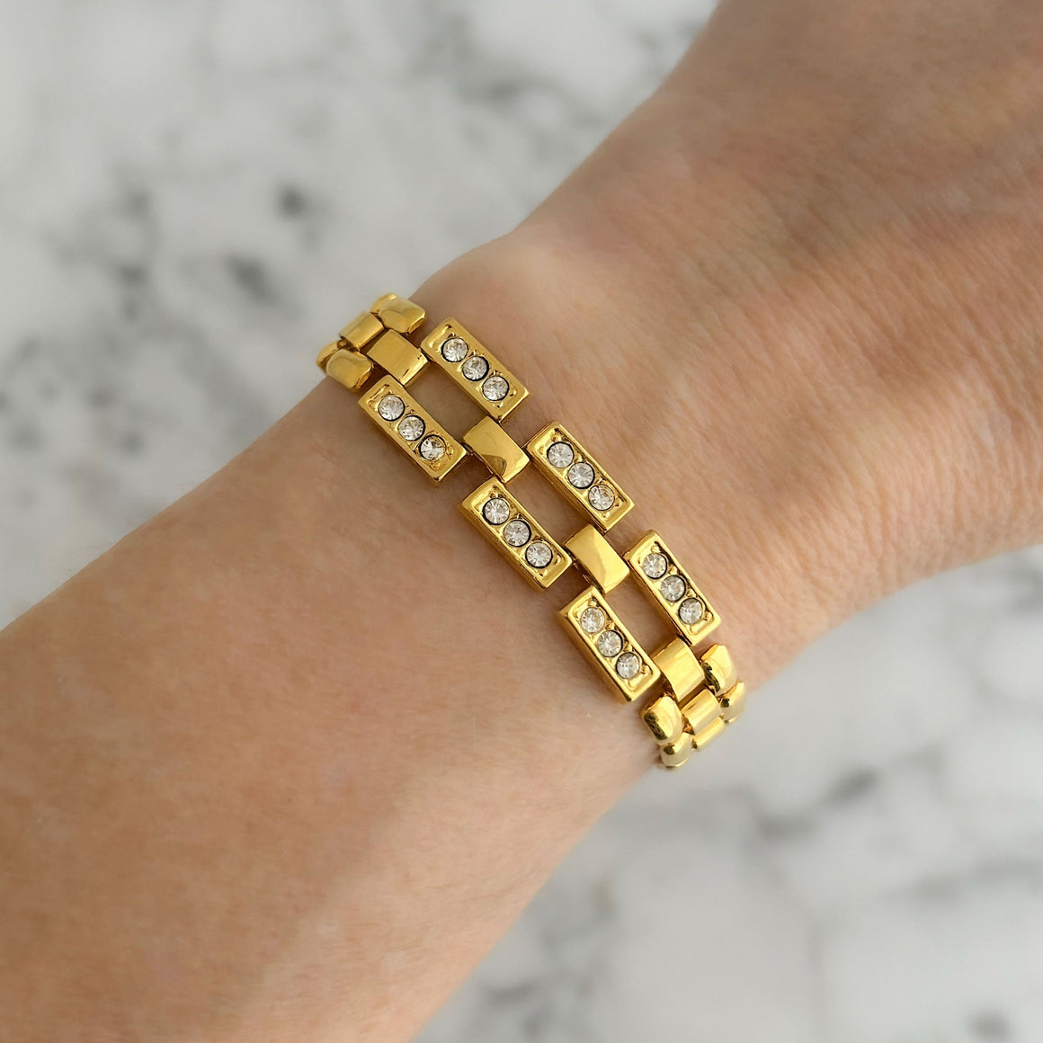 HILDY clear rhinestone and gold tone panther chain bracelet-GREEN BIJOU