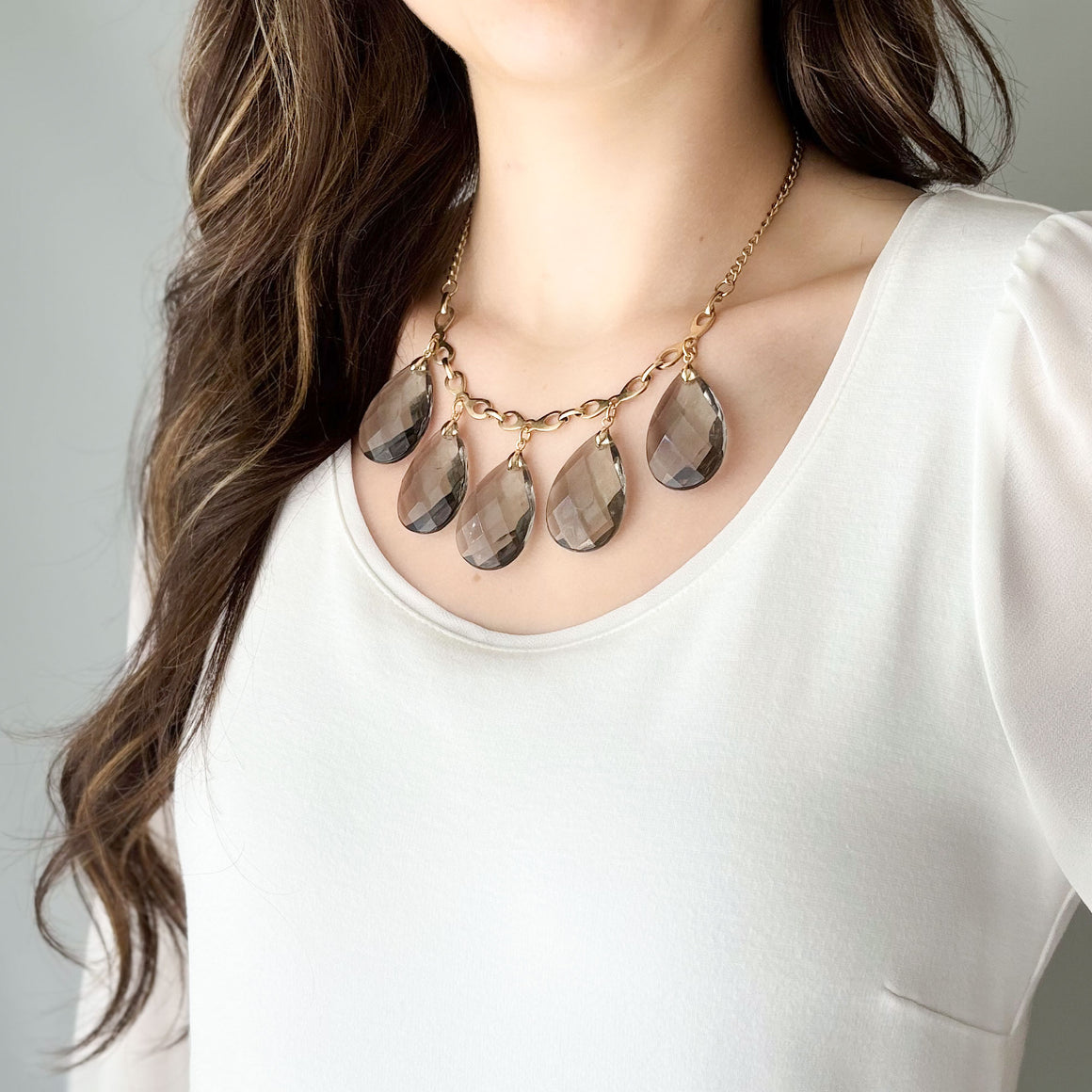 JAQUEN gold and smoky quartz teardrop crystal bib necklace-GREEN BIJOU