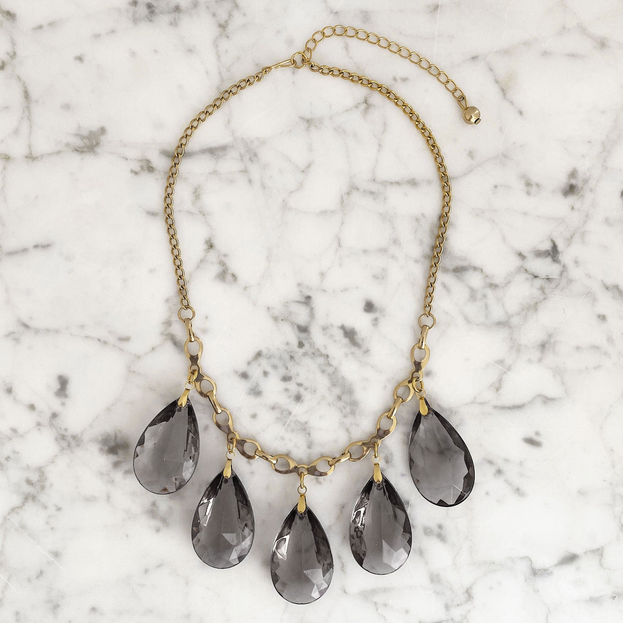 JAQUEN gold and smoky quartz teardrop crystal bib necklace-GREEN BIJOU