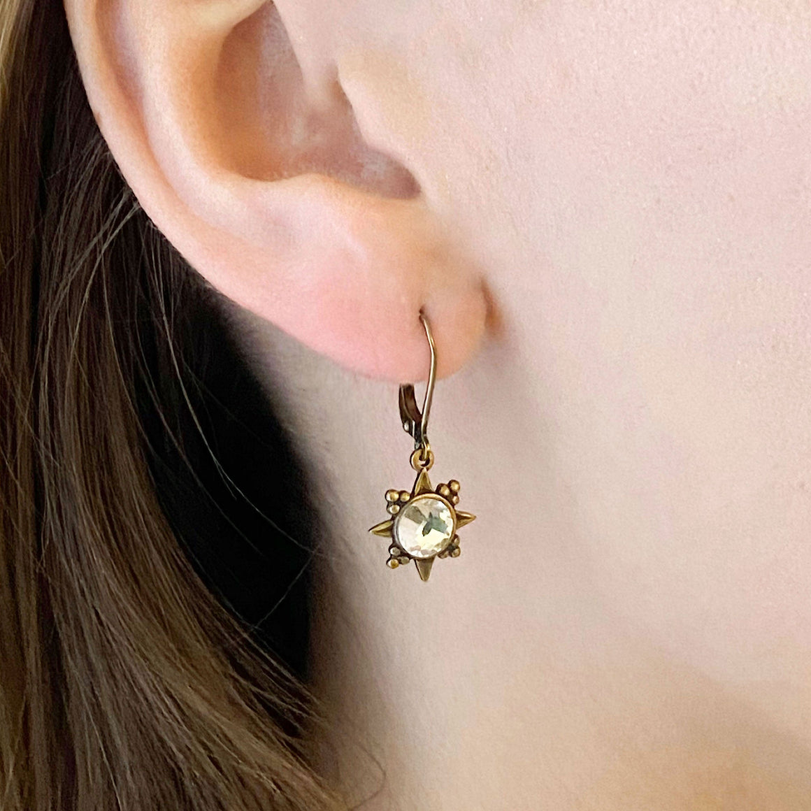JILLY crystal north star earrings-GREEN BIJOU