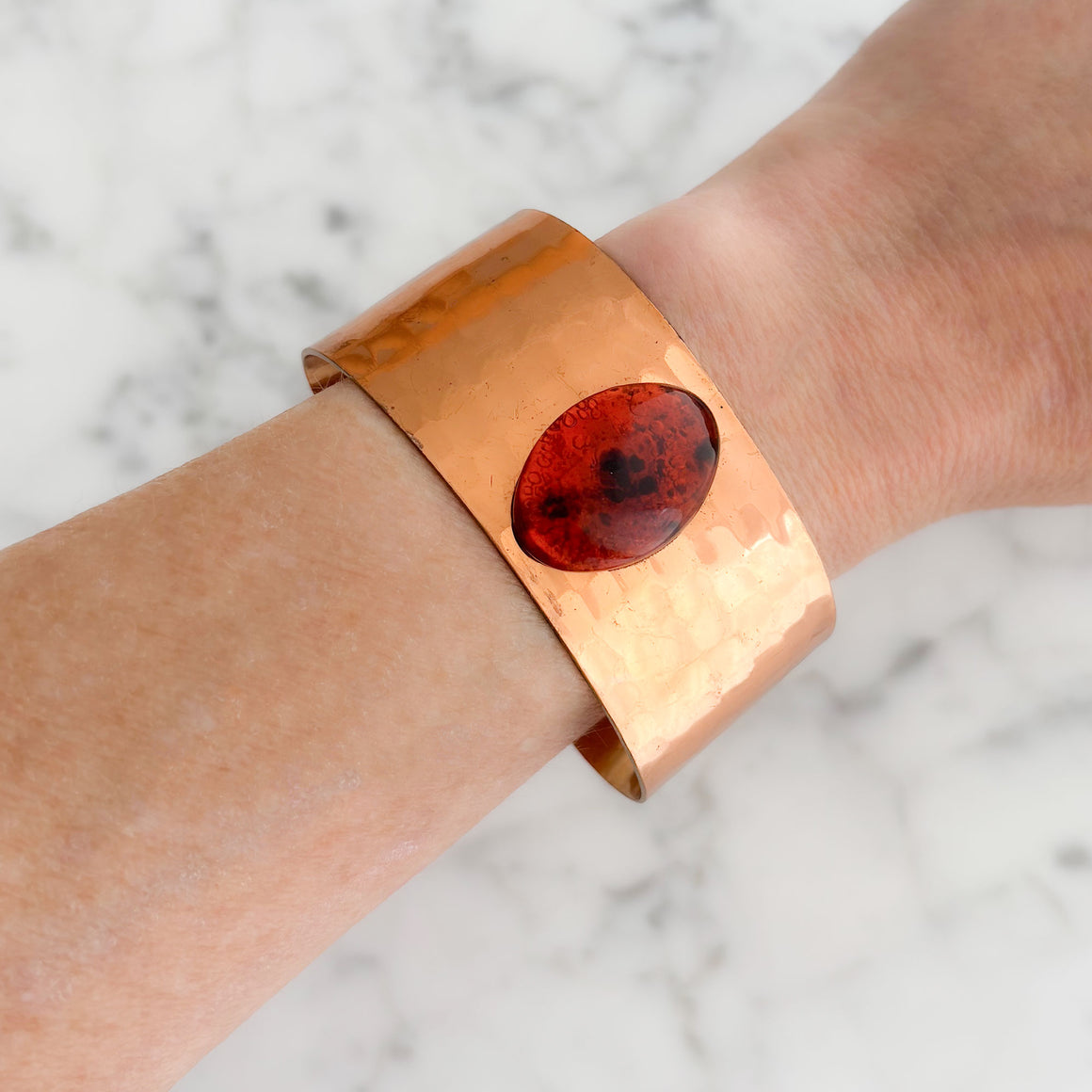 KASEY vintage amber cabochon hammered copper cuff bracelet-GREEN BIJOU