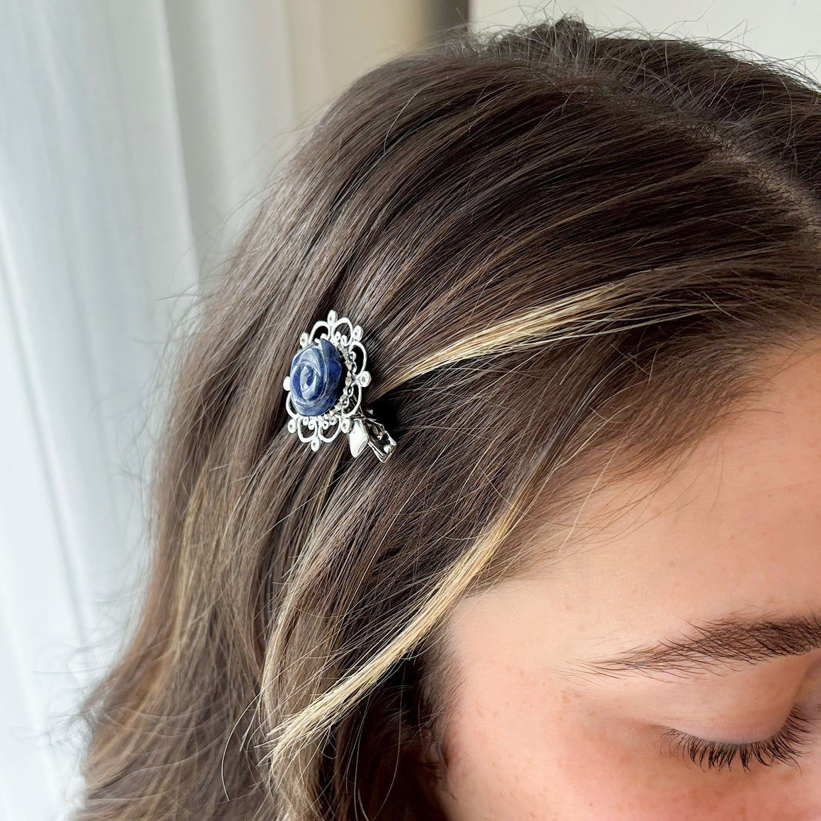 KATYA vintage navy blue rose cabochon silver flower hair clip-GREEN BIJOU