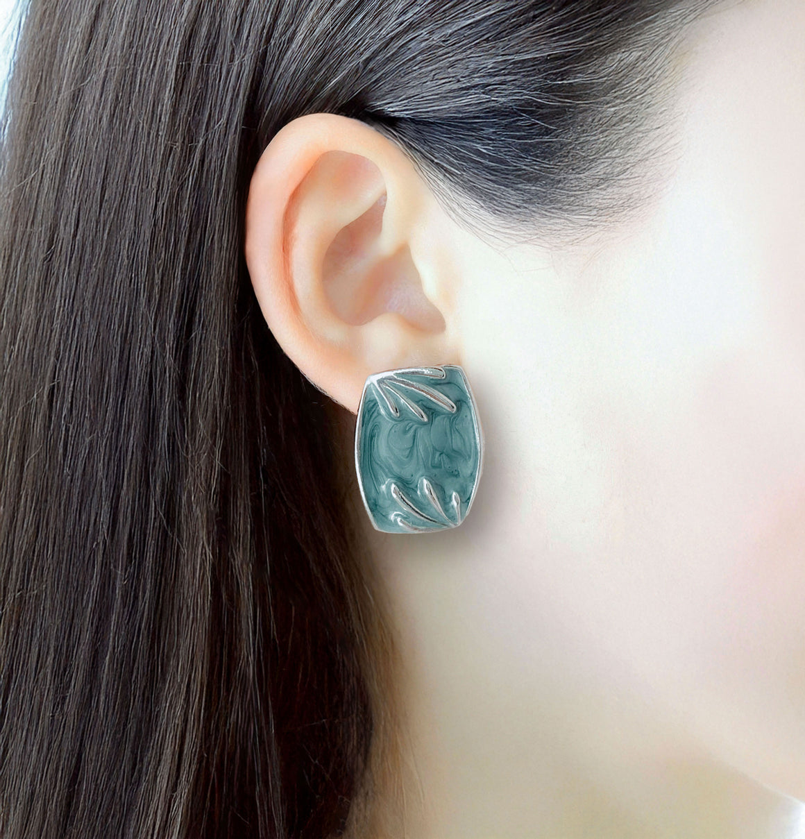 LAWRENCE 1980s silver and slate grey enamel stud earrings-GREEN BIJOU