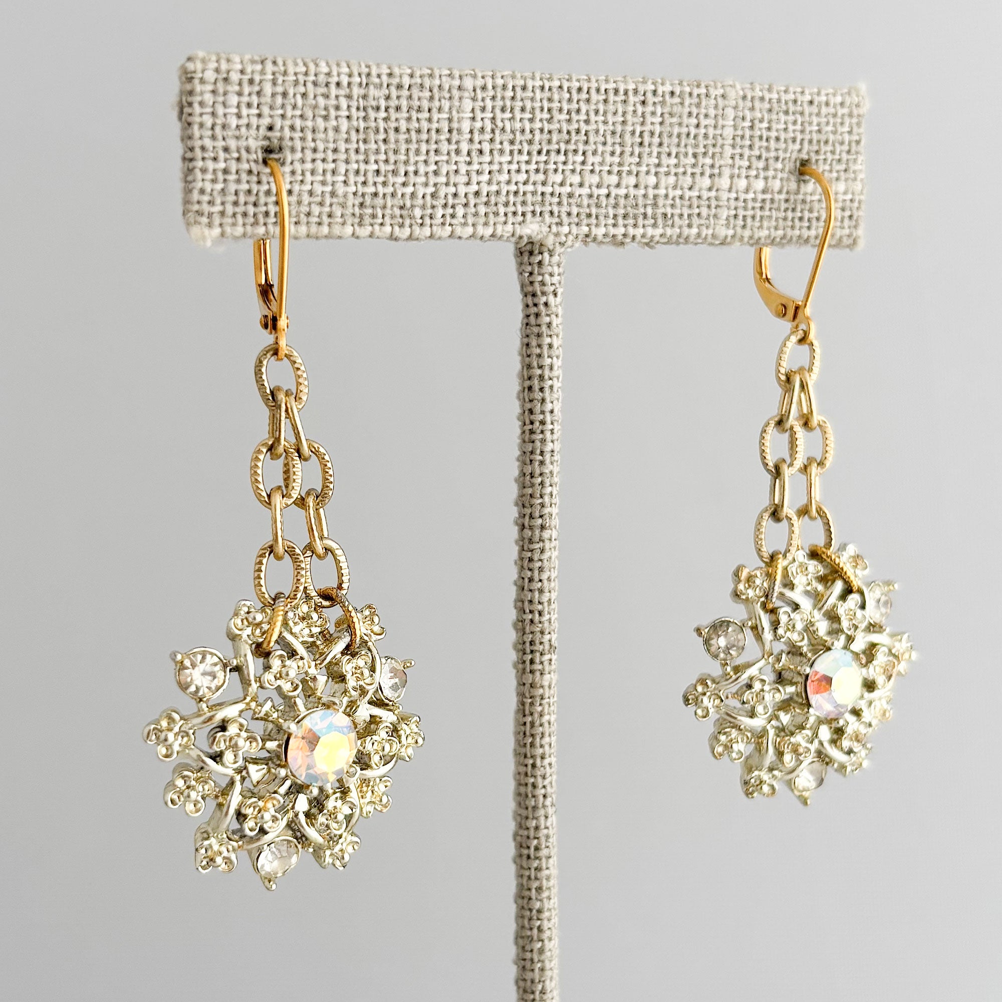 LEOPOLD vintage aurora borealis light gold filigree earrings-GREEN BIJOU