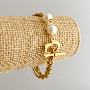 LISETTE vintage white pearl and layered gold chain bracelet - 
