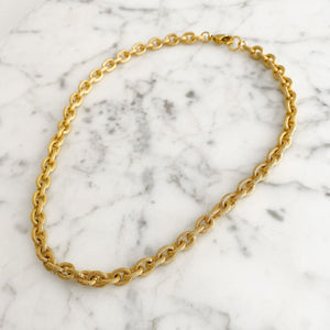 MAKAYLA textured gold chain necklace - 